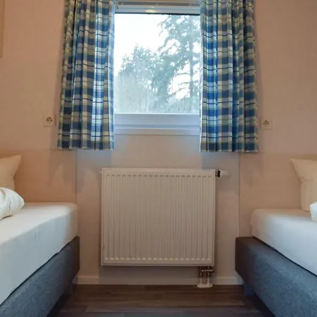 2 Bedroom Nice In An Der Mosel Сasa de vacaciones Riol