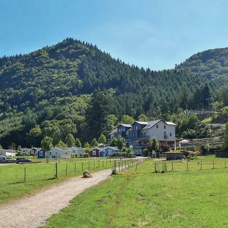 2 Bedroom Nice In An Der Mosel *